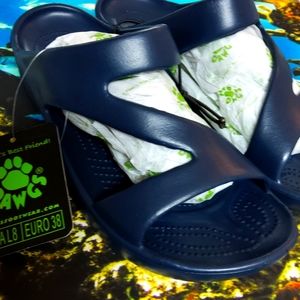 CANADA DAWGS Black USA 8 EURO 38 High quality Canadian Sandles!Superior Quality!